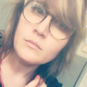 Meet your Posher, Kendra